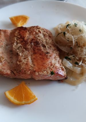Una foto de Salmón a la plancha