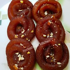 A picture of Chena Jalebi /Chanar Jilipi.