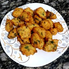 A picture of Dal vada.