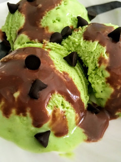 लौकी ओट्स आइसक्रीम (Lauki oats ice cream recipe in Hindi) रेसिपी मुख्य फोटो