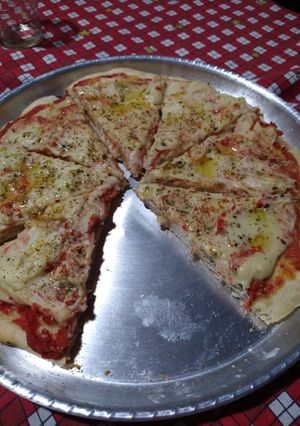 Una foto de Pizza con queso de papa
