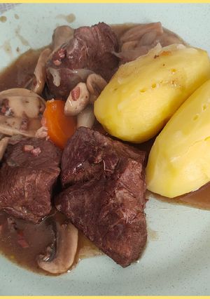 Une photo de Bœuf bourguignon