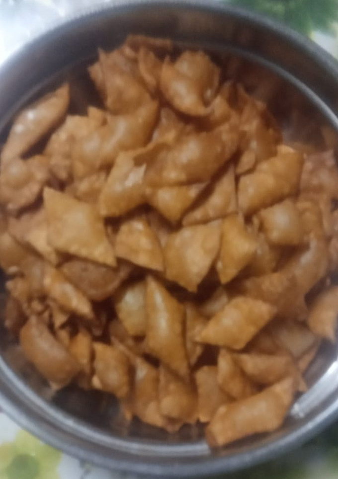 துக்கடா(thukkada recipe in tamil) செய்முறை முக்கிய புகைப்படம்