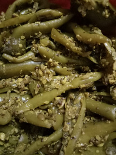 A picture of Green chilli pickle.