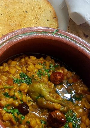 A picture of Chana daal fry.