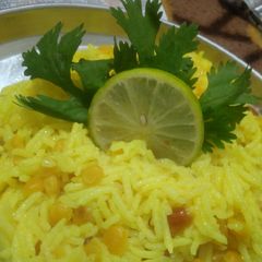 A picture of Lemon rice.