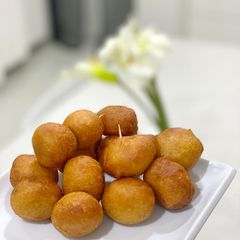 A picture of Pepper puff puff.