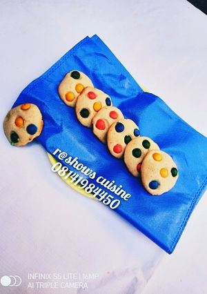 A picture of Rainbows cookies.