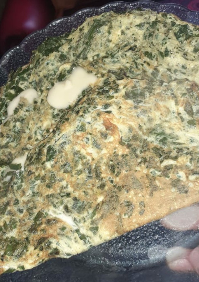 Una foto de Omelette de acelga💚