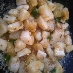 A picture of Jeera aloo.