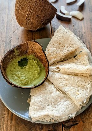 A picture of Neer dosa.