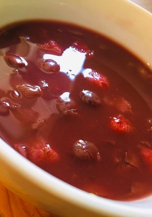 Gyümölcsleves 🍒🍓 recept fotója