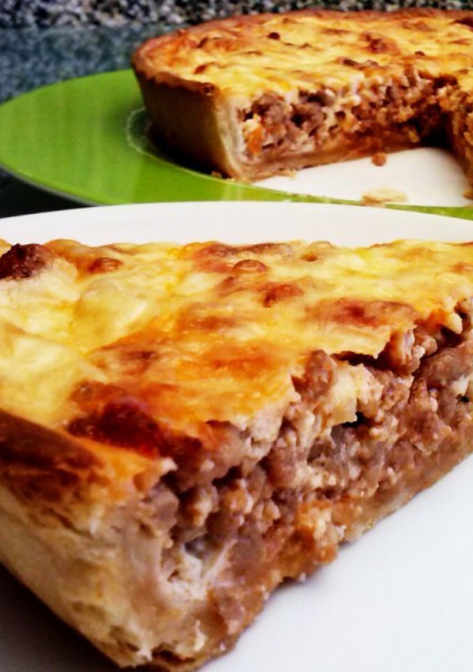 Una foto de Quiche de carne y verduras