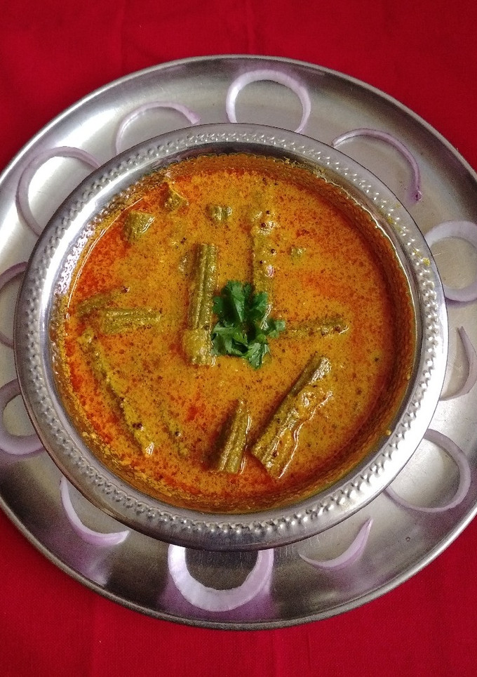*முருங்கைக்காய் பால் கறி* செய்முறை முக்கிய புகைப்படம்