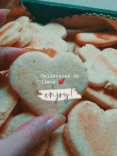 Una foto de Galletitas de limón 🍋