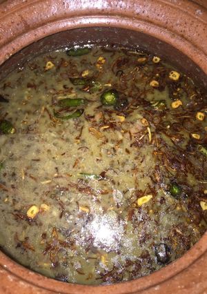 A picture of Sabat mash ki dal/maah ki dal.