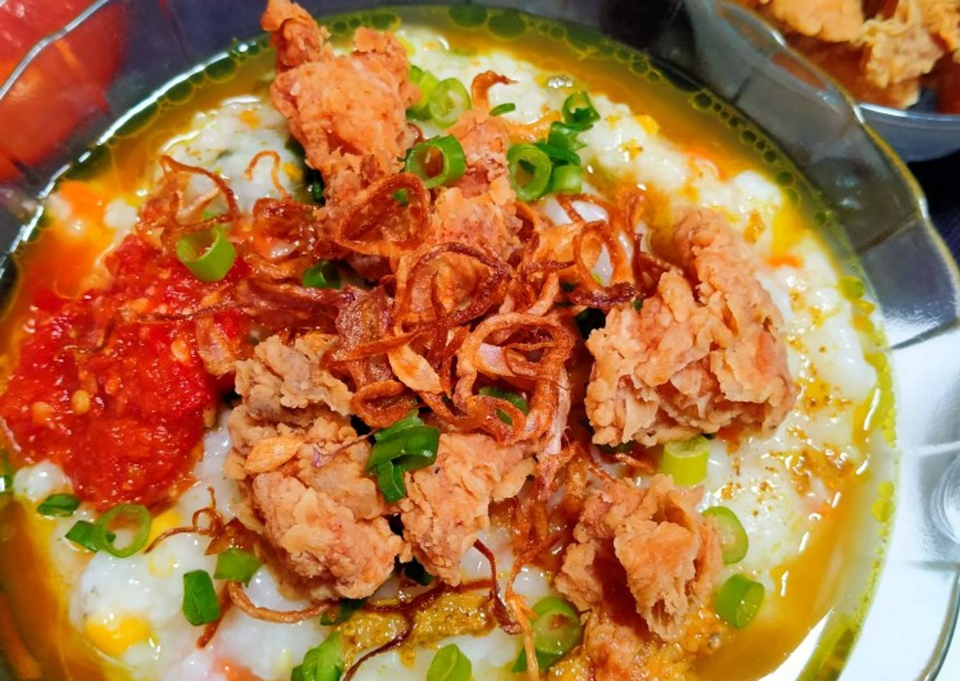 Bubur Ayam Krispi Kuah Kuning
