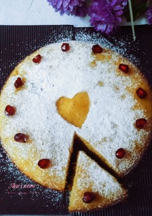 A picture of Eggless custard cake.