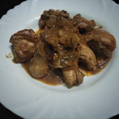 Coconut chicken stew A picture of Coconut chicken stew.