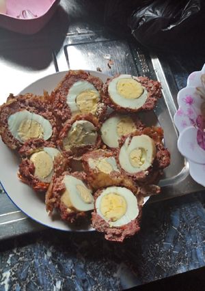 A picture of Scotch eggs.