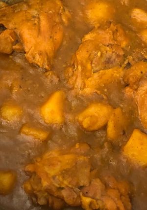 Una foto de Pollo en Salsa