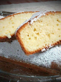 Una foto de Budín de limón muy esponjoso