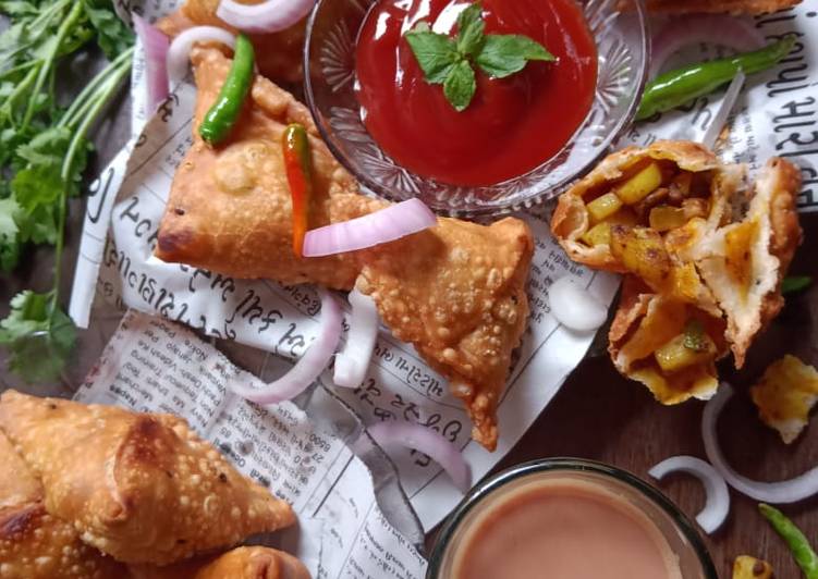 Recipe of Homemade Aloo Samosa