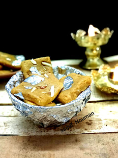 A picture of Basan ki barfi.