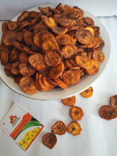 A picture of Ripe plantain chips.