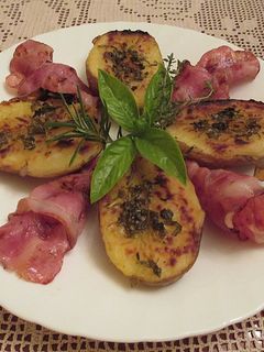 Una foto de Patatas gratinadas con beicon ahumado