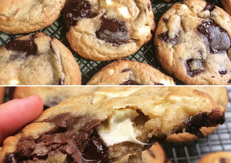 How to Prepare Ultimate Chewy Double Chocolate Cookies