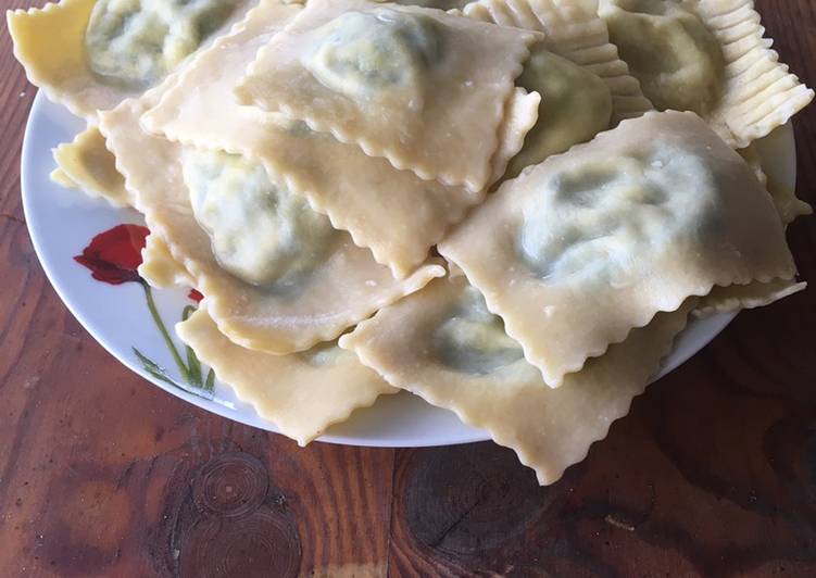 Recipe of Homemade Spinach ricotta ravioli (ravioli plnené špenátom a ricottou)