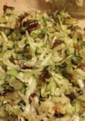 A picture of Quick veggie slaw.