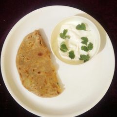 A picture of Aloo parantha.