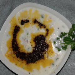 A picture of Onion rayta.