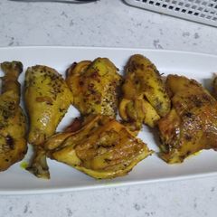 A picture of Bbq yellow chicken.