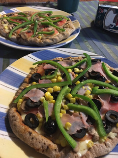 Una foto de ¿Pizza Saludable?🍕