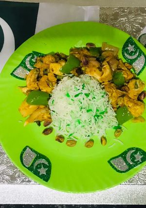A picture of Pistachio chicken jalfarezi.