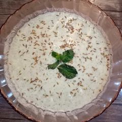 A picture of Simple mint raita 🌿🌿.