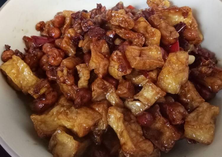 Orek Tempe, Tahu, Kacang Tanah