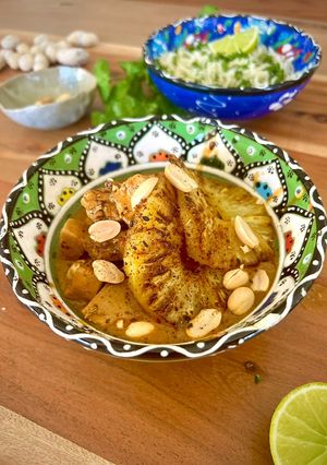 Una foto de Pollo con salsa de cacahuetes