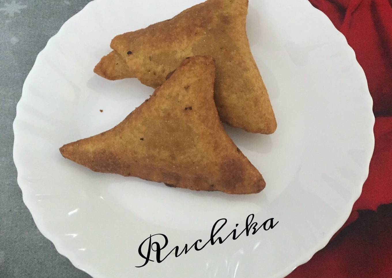 Makki and sarson samosa