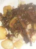 Chapsui de carne con arroz y papas chaucha