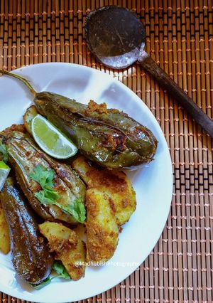 A picture of Bharwan Baingan Aloo.