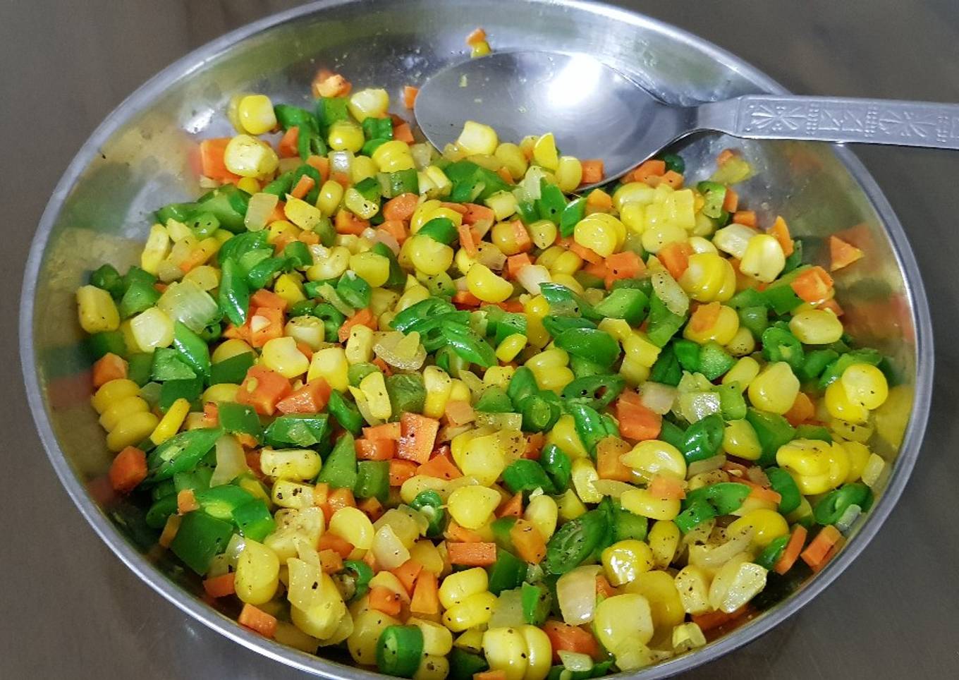 Winter warm salad