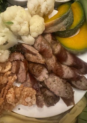 A picture of Sai Ua - Northern Thai Sausage - WOW these are good :P.