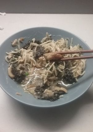 A picture of Ramen in Afrika.