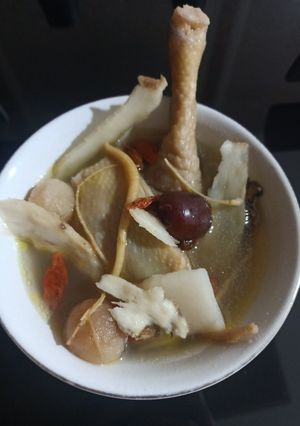 Foto resep Sup ayam Ginseng anti Ribet (pake rice cooker)