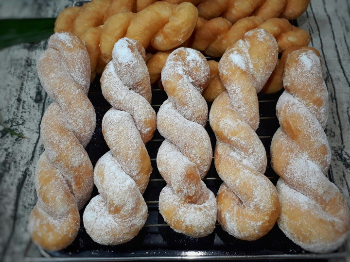 Cara Gampang Menyiapkan Donat Korea /Twisted korean doughnut /Kkwabaegi, Lezat
