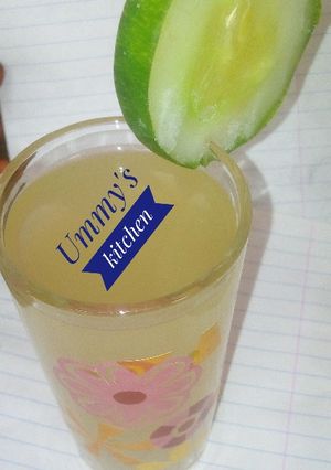 A picture of Cucumber lemon juice.